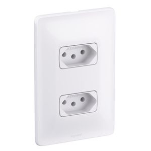 2 Tomadas 2P+T 10A Branco Zeffia Pial