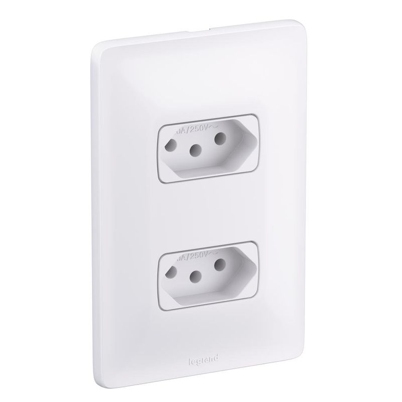 Conjunto-de-Tomadas-Energia-10A-Branco-Pial-Legrand
