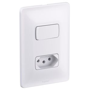 Conjunto Interruptor Simples + Tomada 2P+T 10A Branco Zeffia Pial