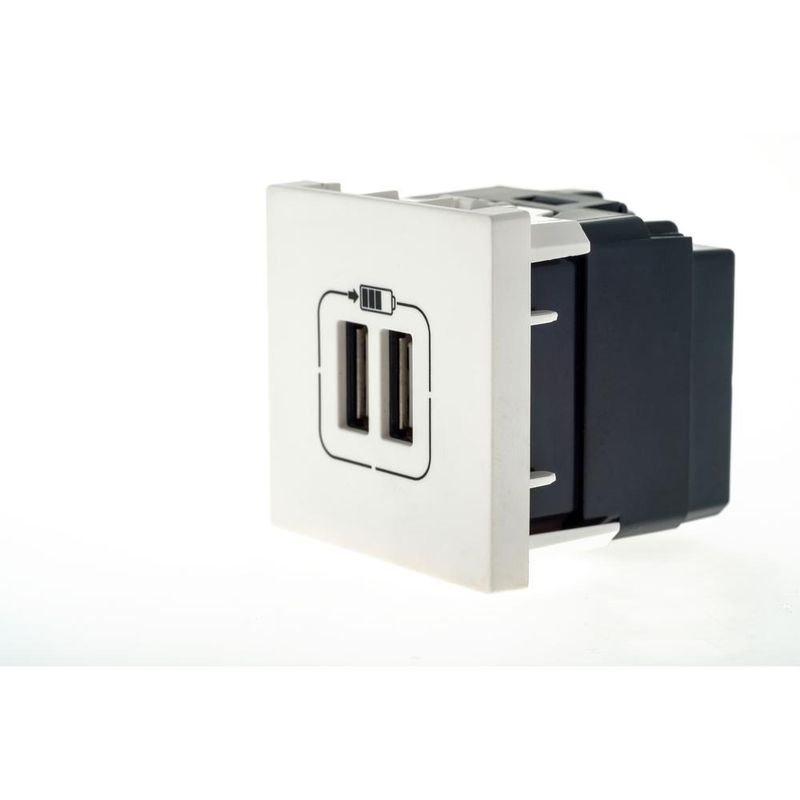 Modulo-de-Tomadas-2-USBs-2400MA-Branco-Pial-Plus-Pial-Legrand