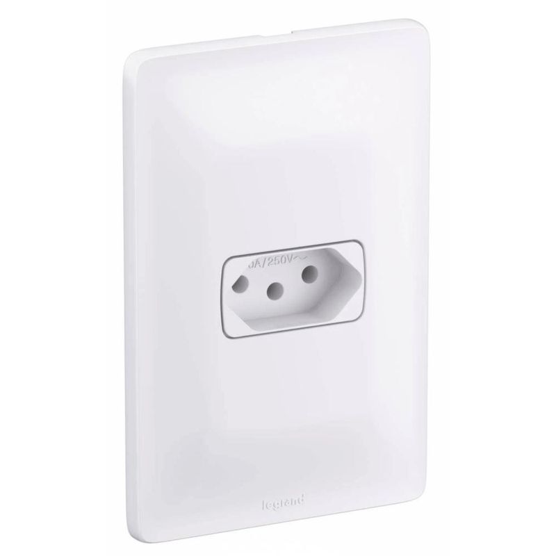 Conjunto-Tomada-de-Energia-20A-Pial-Plus-Pial-Legrand
