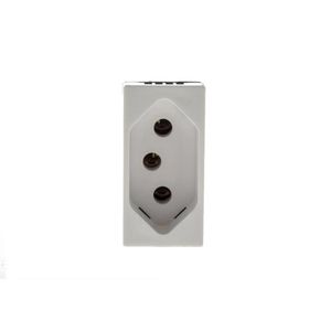 Módulo de Tomada 2P+T 20A Branco Pial Plus Legrand