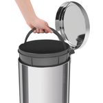 Lixeira-de-Inox-com-Pedal-12-Litros-94538-112-Cromada-Tramontina