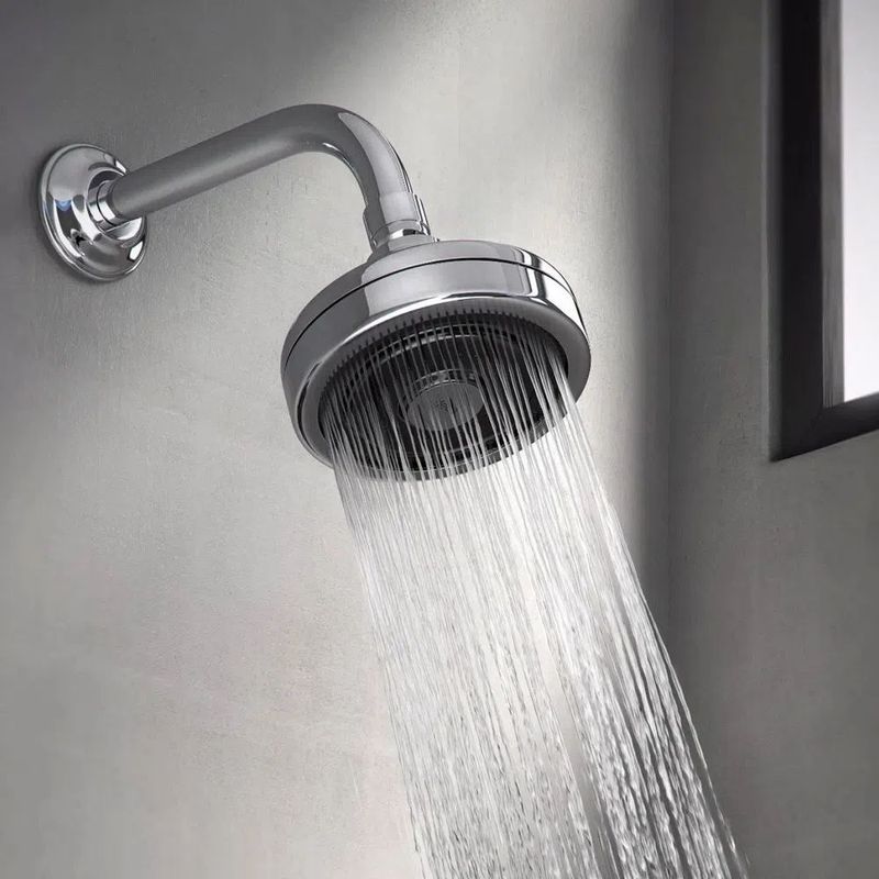 Chuveiro-com-Tubo-Redondo-de-Parede-Acqua-Plus-1990.C.STD-Cromado-Deca