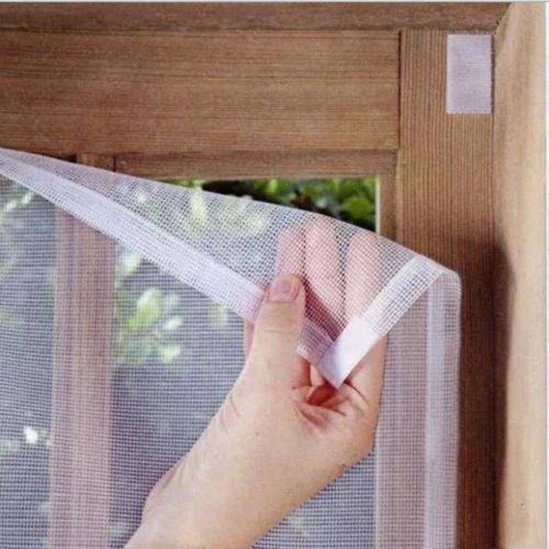Tela-Para-Janela-com-velcro-150X105M-Branco-Roma