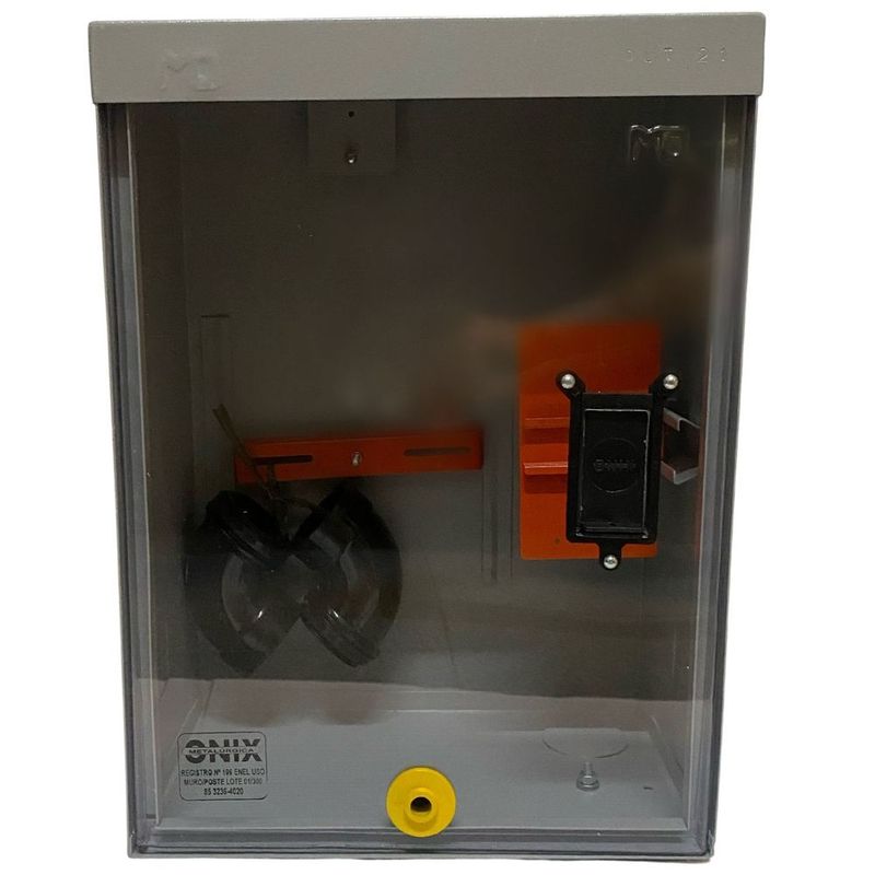Quadro-2-Coelce-Muro-Poste-Trifasico-Cinza-com-Barramento-Onix