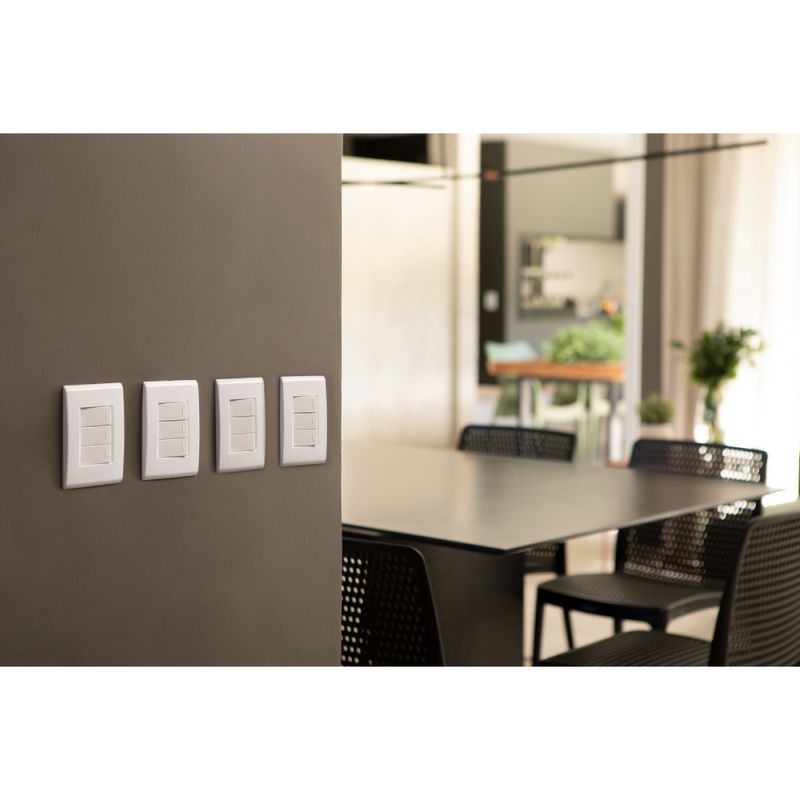 3-Interruptores-Simples-10A-250V-Branco-Liz-Tramontina