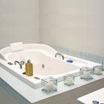 Banheira-Regina-G4-150x90x45cm-com-Hidromassagem-Jacuzzi--6-