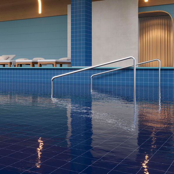 revestimento_piscina_acetinado_15x15cm_aquarium_cobalto_eliane_92268491_2ec4_600x600.jpg